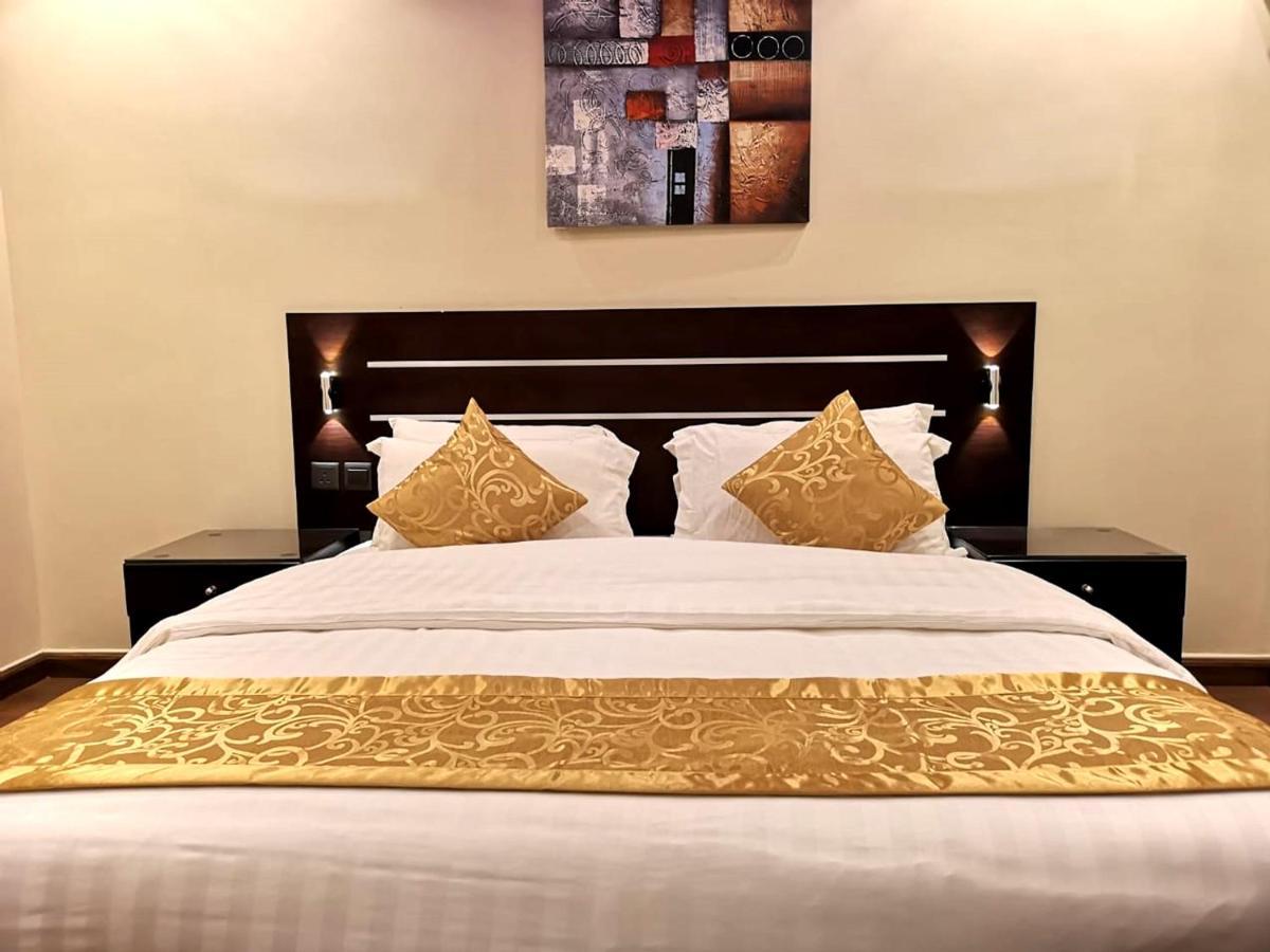 Bzul For Furnished Apartments Riadh Exterior foto