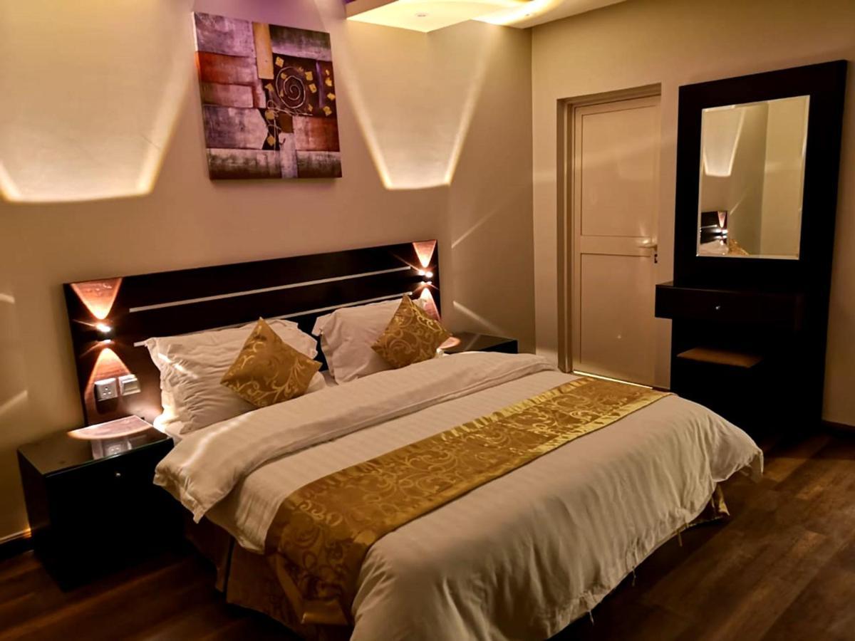 Bzul For Furnished Apartments Riadh Exterior foto
