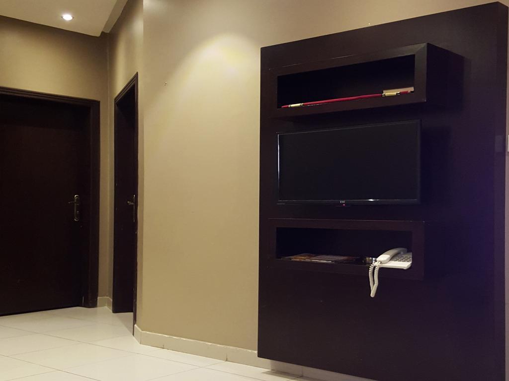 Bzul For Furnished Apartments Riadh Exterior foto